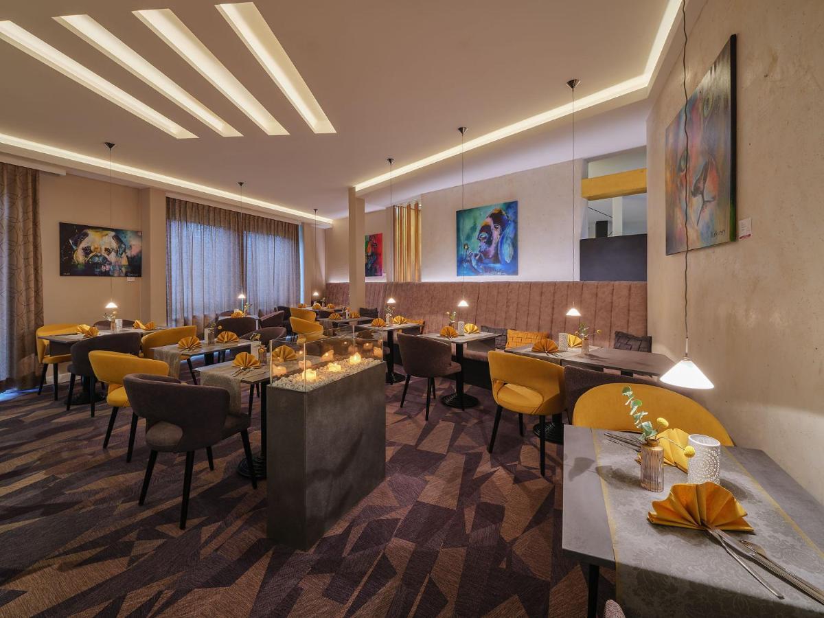 Best Western Hotel Prisma Ноймюнстер Екстер'єр фото