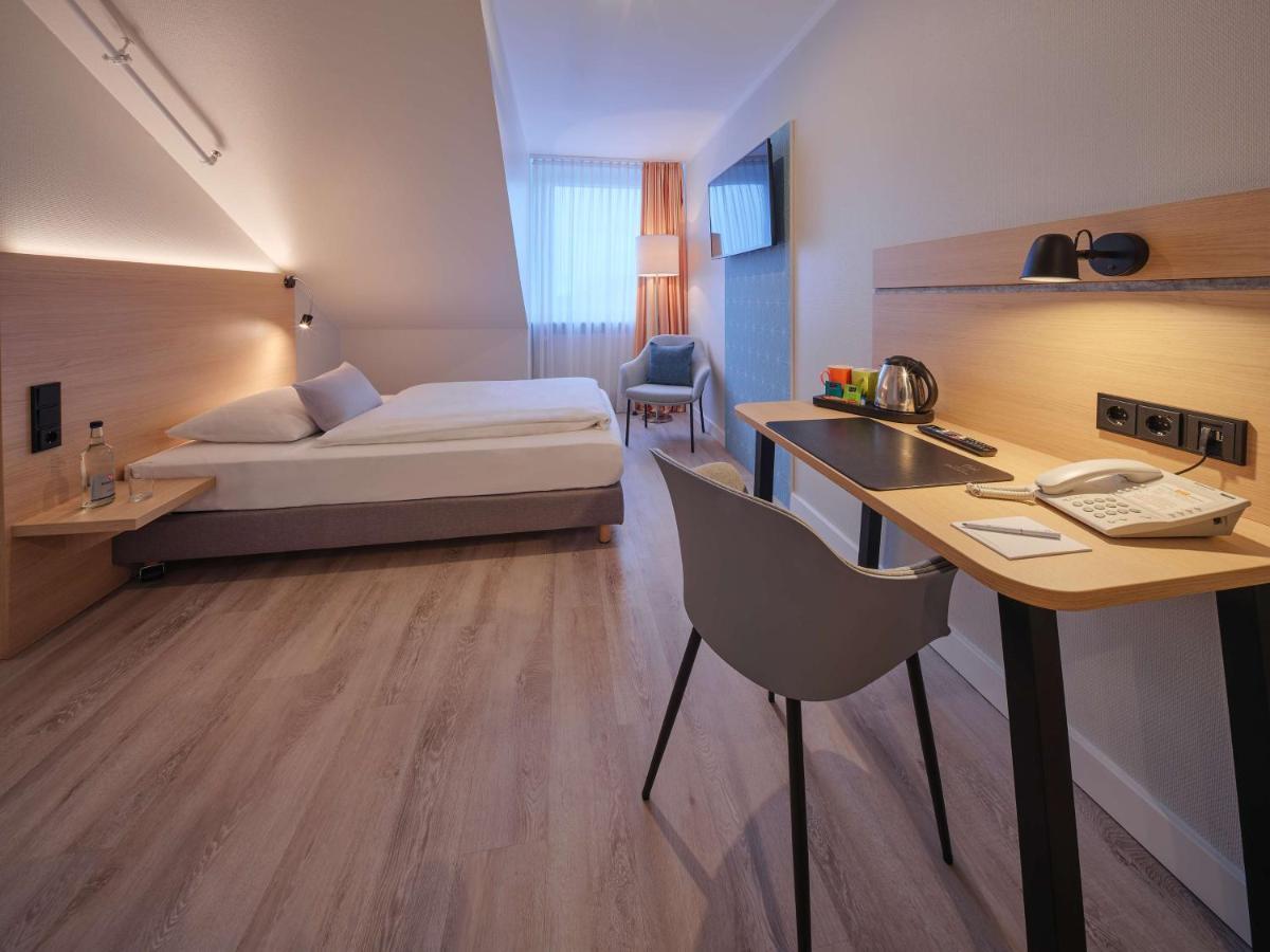 Best Western Hotel Prisma Ноймюнстер Екстер'єр фото