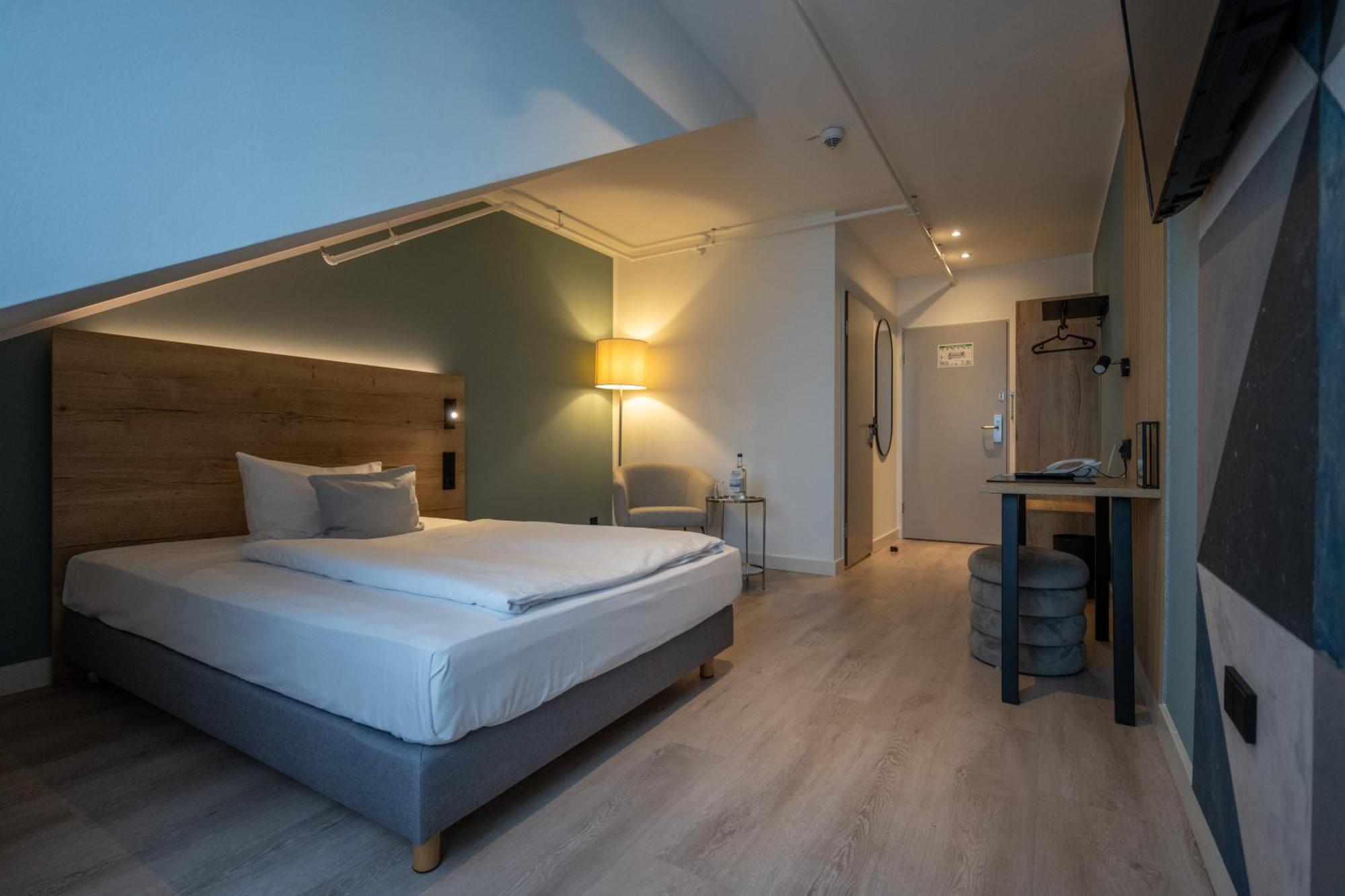 Best Western Hotel Prisma Ноймюнстер Екстер'єр фото